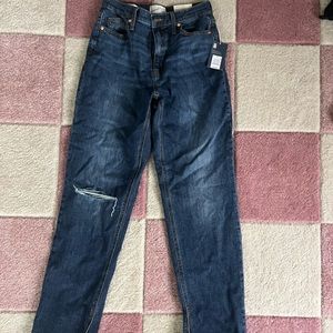 Boyfriend cut dark wash jeans